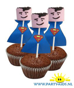 Superman van marshmallow in cakeje