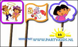 Prikkertjes met Dora en Diego