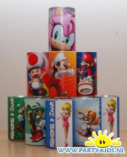 Super Mario en Sonic blikjes drinken